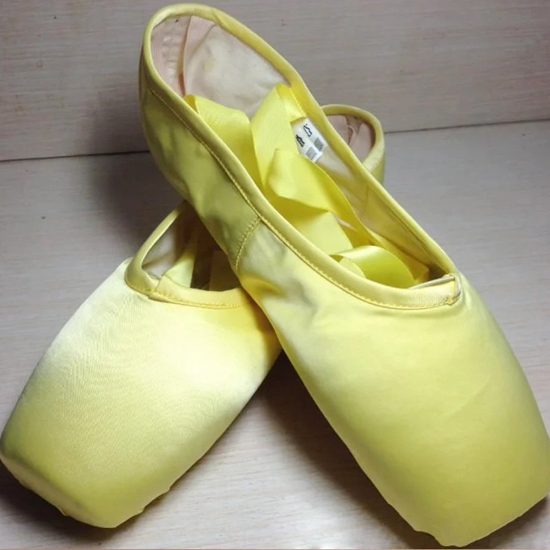 Балетная обувь для девочек Атлас для профессиональных занятий балетом, танцами обувь с острым носком - Цвет: Yellow