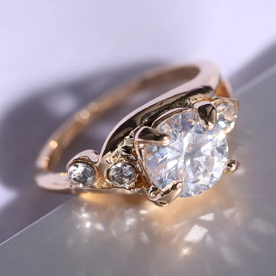 women Gold ring Austrian Crystal Unique Engagement Rings for girl Brides wedding Jewelry Gift party Couple ring