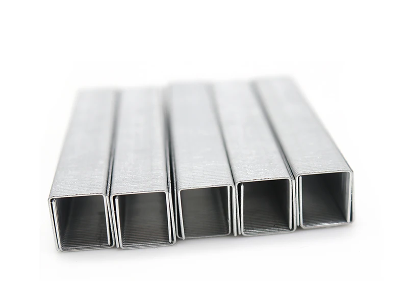 staples,staple,grapas,tackerklammern G