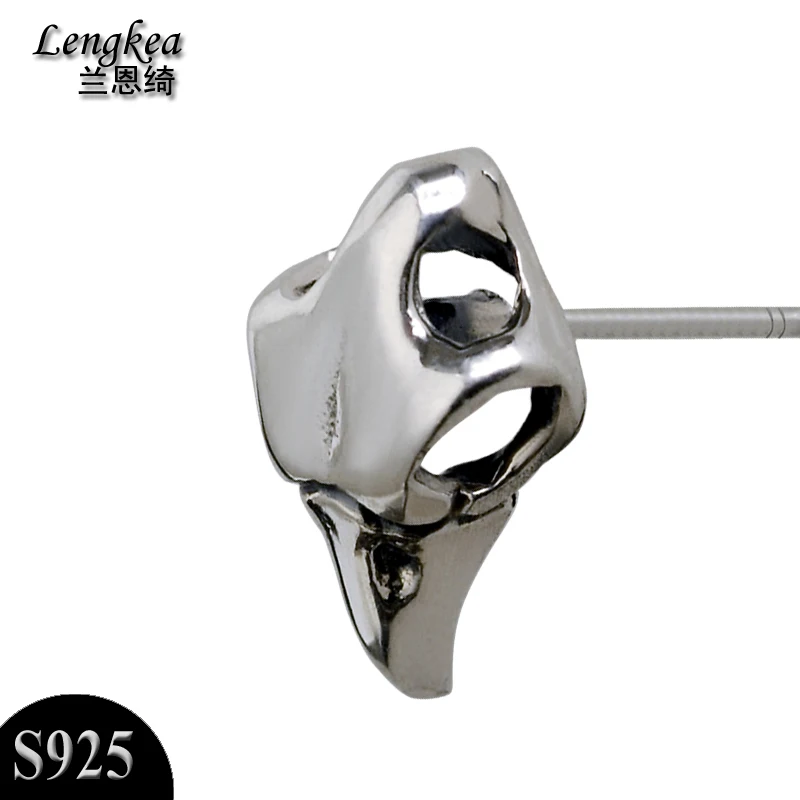 

Free shipping 925 sterling silver big stud earring personalized cool bird skull stud earring boys girls ears accessories