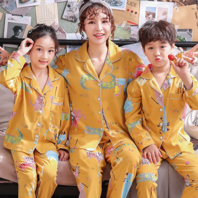 Одежда для семьи весенние пижамы для мальчиков Осенняя Домашняя одежда с длинными рукавами для детей женские хлопковые пижамы для родителей и детей одинаковые пижамы