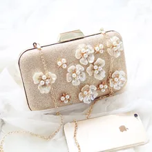 2017 Luxury Pearl 3D Flowers Design Trendy Women’s Clutches Wedding Evening Party Bags Elegant Ladies Messenger Clutch Handbags