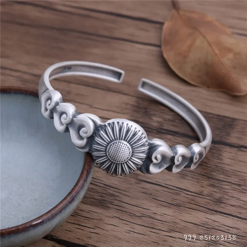 

2019 Armbanden Voor Vrouwen Vintage 999 Sterling Bracelet Lady Do Old National Wind Sunflower Ethnic Style Ornaments Wholesale