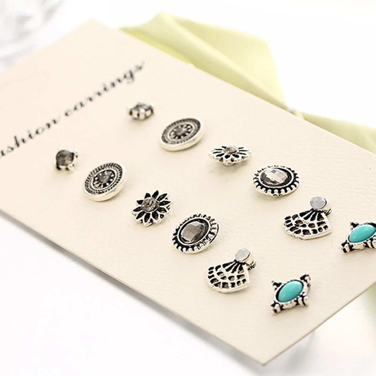 6pairs/ set Vintage Crystal Heart Earrings For Women Stone Beads Ear Cuff Piercing Ears Clips Steampunk Love Party Earring Sets