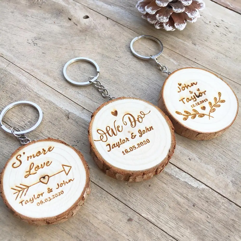 10pcs Personalized Wood Keychain Rustic Wedding Gifts Custom Engraved
