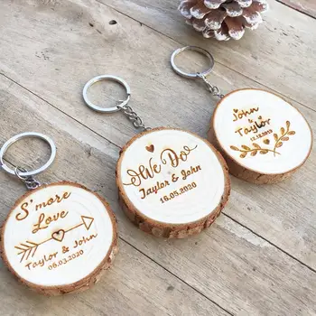 

210pcs Customized Original Wood Keychain Wedding Gifts Engraved Wooden Key chain Baby Shower Party Favors Souvenirs for guests