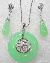 

fine Lovely Wonderful word Natural Light Green stone Round Pendant Necklace Drop Earrings Set gem women's jewelry