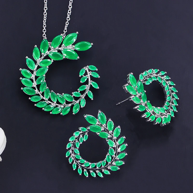 fashion sets green