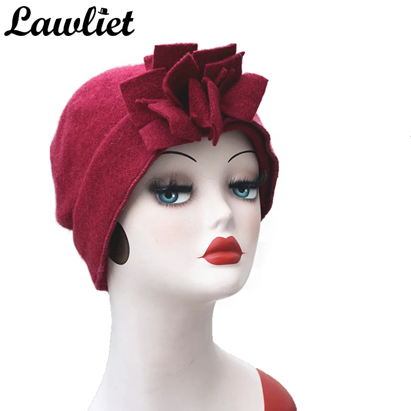 

Women Fedoras Wool Hat Beanies Winter Ladies Cap Vintage Flower Hat Warm Beanies Hat for Women Skull Bonnet Hat A388