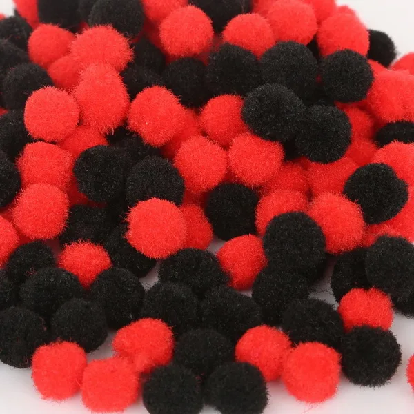 900 шт 10 мм много опций помпоны мягкие шарики-Помпоны DIY Свадебные украшения на ткани Шитье - Цвет: red and black