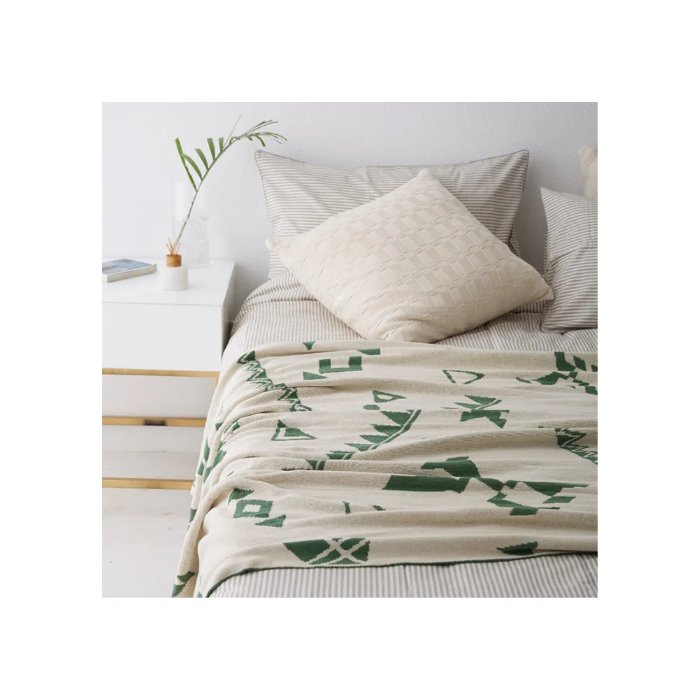 

Geometric Christmas decoration Bedroom Sofa blanket Home Textile Plaid Air Room Autumn/Winter Use Warm plaid Soft Bedsheet.