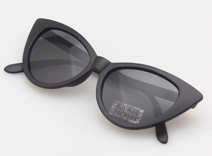 8829-black-700 (3)