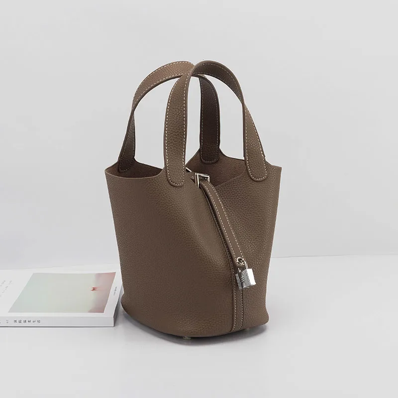 

2019 new basket packages togo bucket bags famous brand designer drawstring tote bag high quality composite bags