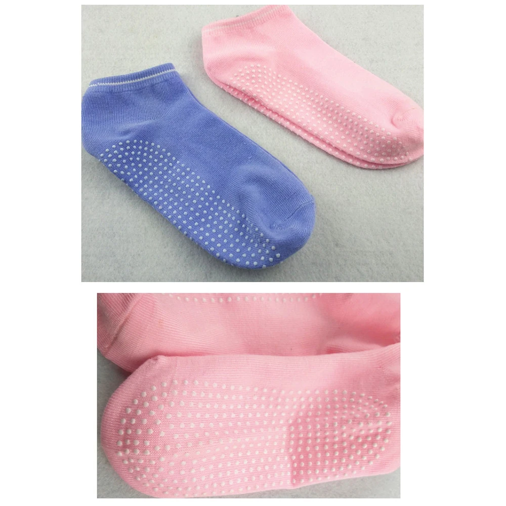 Non-slip Cycling Socks Women Yoga Socks Fitness Sports Running Socks Soft Breathable Pilates Socks for Basketball Exercise