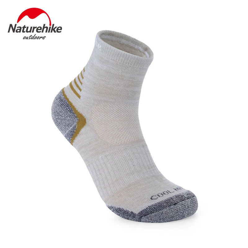 Naturehike 2-pair Outdoor Sport Socks Men Women Coolmax Cotton Moisture-wicking Socks for Nature Hiking Trekking Camping Sport Naturehike 2-pair Outdoor Sport Socks Men Women Coolmax Cotton Moisture-wicking Socks for Nature Hiking Trekking Camping Sport