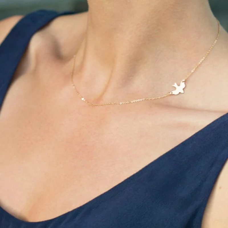 

Metal peace dove bird clavicle chainc
