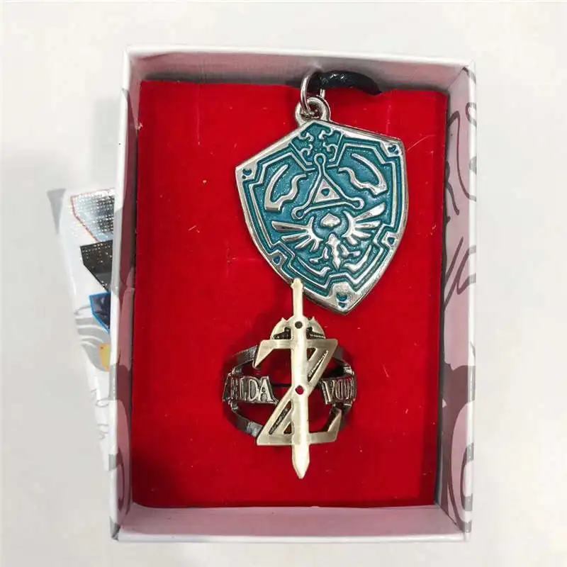 

Movies The Avengers treeman The Legend of Zelda One Piece Kingdom Hearts Dragon Ball necklace Key Chain model Christmas Gift