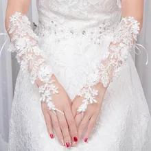 1 пара белых длинных кружевных перчаток для невесты свадебное платье без пальцев дешевые аксессуары Стразы, украшенные искусственным жемчугом