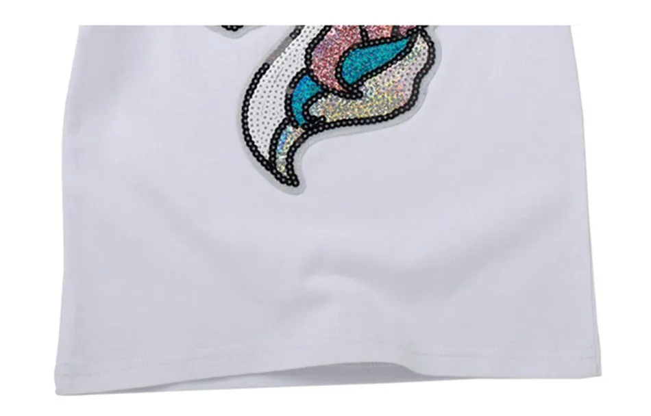 VOGUEON/Летняя футболка для девочек; волшебная футболка в блестках с единорогом; повседневная одежда для детей; модная черно-белая футболка с короткими рукавами и рисунком