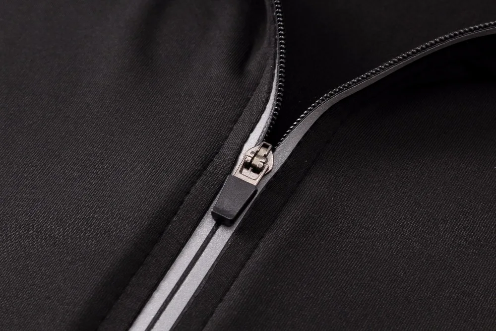 Новая продукция Спортивная стрейчевая куртка с капюшоном и длинным рукавом на