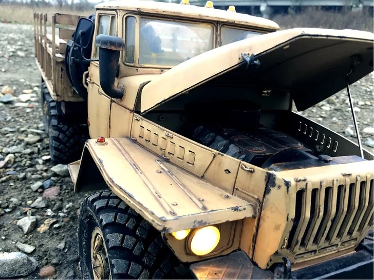 Масштаб 1/10 блестящие внедорожные военные автомобили UCC6 6x6 гусеничный грузовик|rock