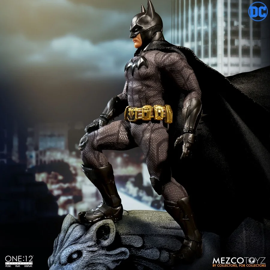 Mezco Toyz 76960 ONE: 12 Коллекционная Фигурка DC Бэтмена Sovereign Knight 1/12|set 6|set 3body 1/6 |
