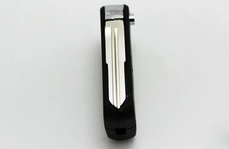 Mitsubishi Galant Modified remote key shell 2 Buttons (15)