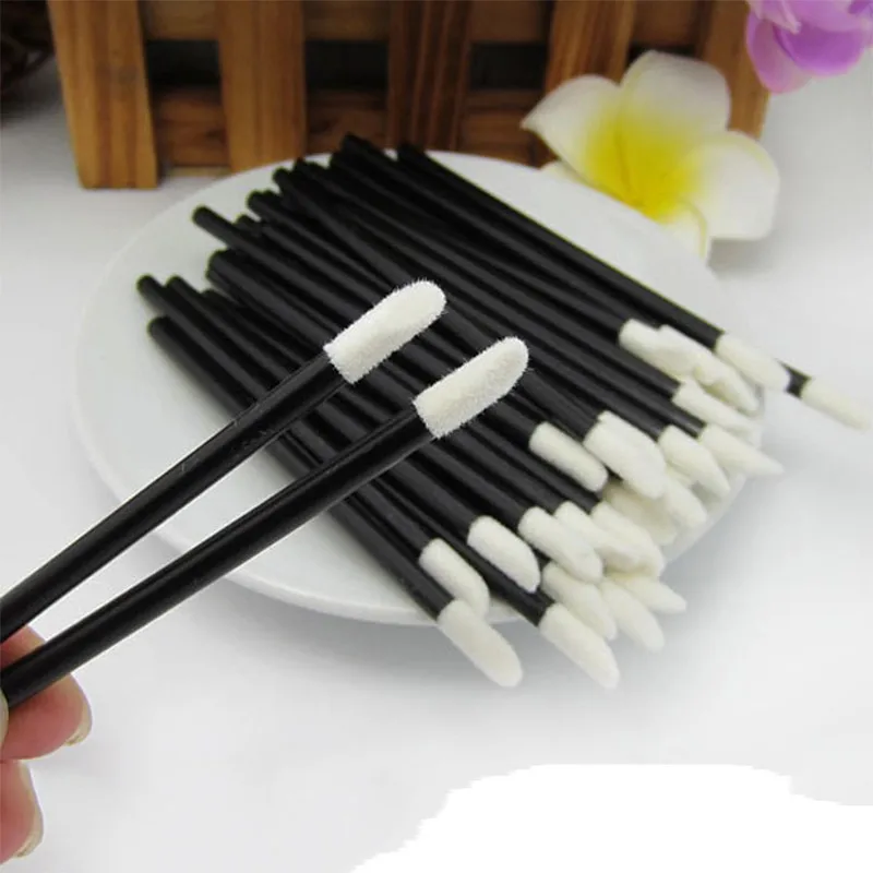 New 100pcslot Professional Disposable Lip Lipstick Gloss Wands Brush Applicator soft Makeup Brushes Tool Easy Travel Kit (3)