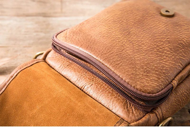 AETOO Top Sell Fashion Classic Solid Famous Brand Business Men Briefcase Genuine Leather Office Bag Casual Man Shoulder Bags