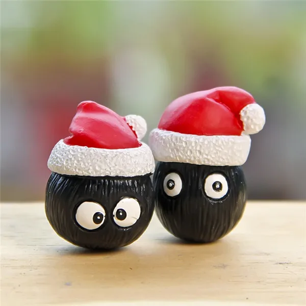 Christmas Hat Fairydust from Totoro mini pvc figures 2pcs - 1