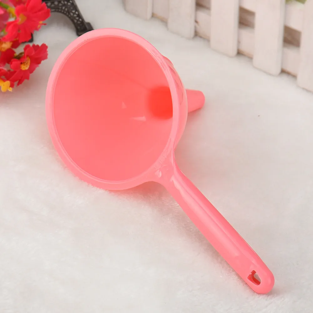 

Use Long-handled Liquid Funnel Kitchen Gadgets Durable lightweight smooth easy to handle