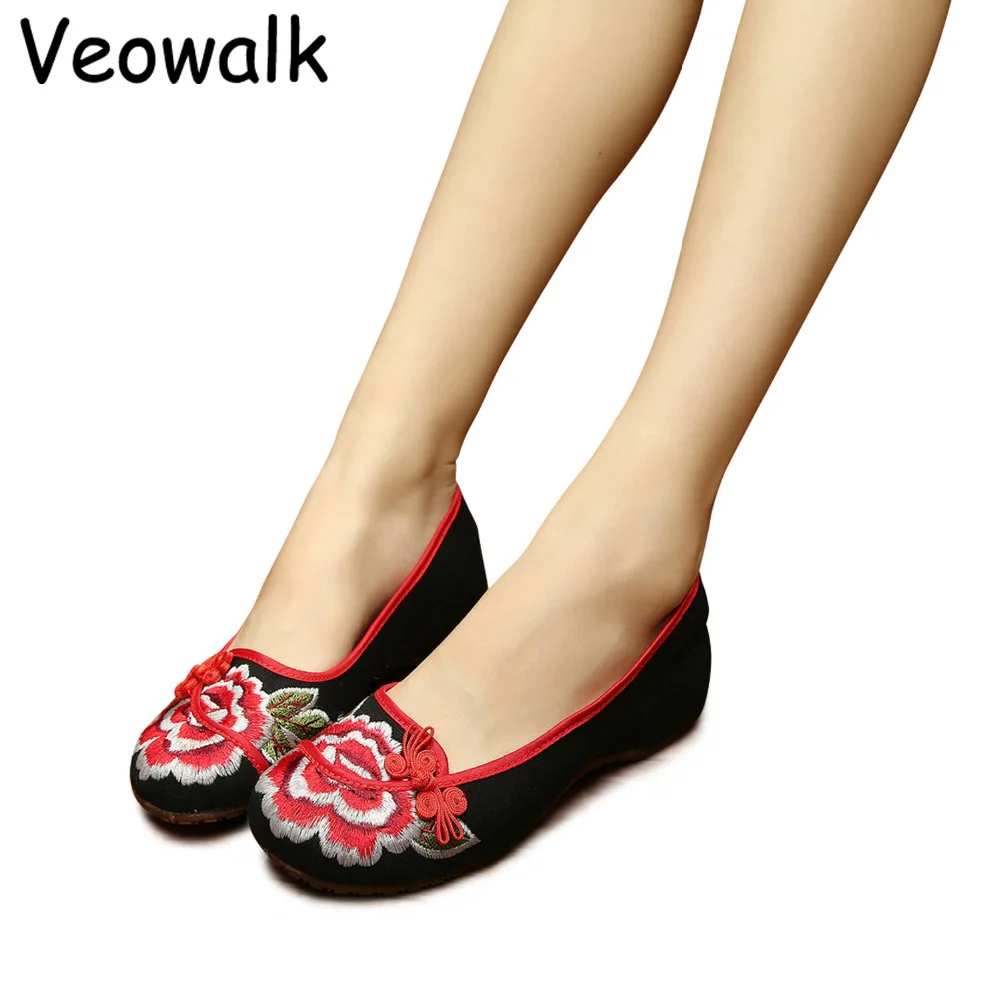 

Veowalk Red Chinese Lucky Knot Women Slip on Canvas Ballet Flats Floral Embroidered Ladies Leisure Walking Shoes Zapatos Mujer