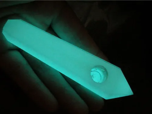 

66G "Glow In The Dark" Luminous Stone quartz crystal smoking pipe for tobacco