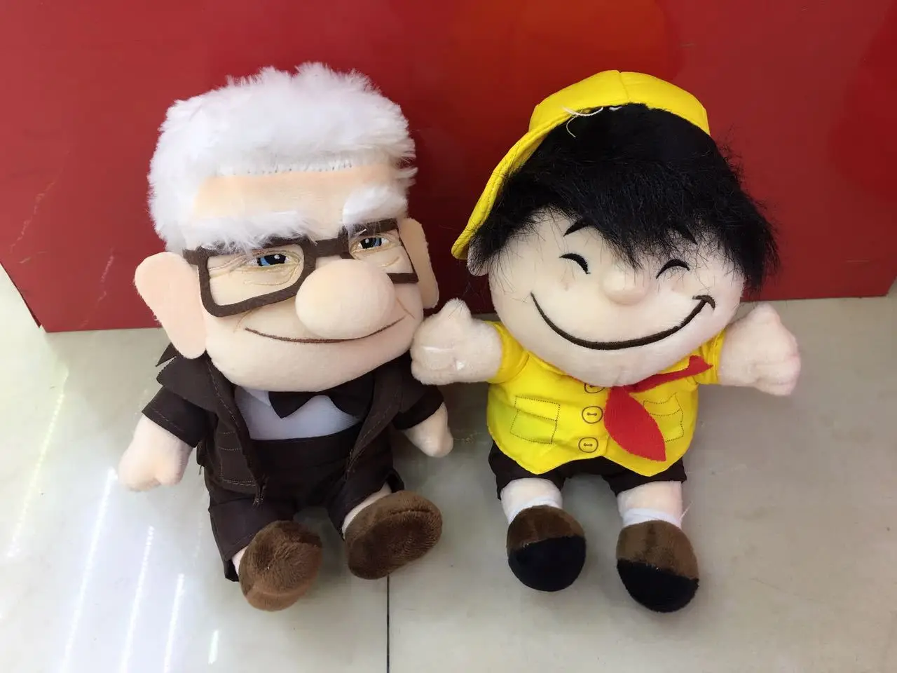 

Cartoon Pixar Up Russel Carl Fredrickson plush toy soft stuffed dolls movie toys