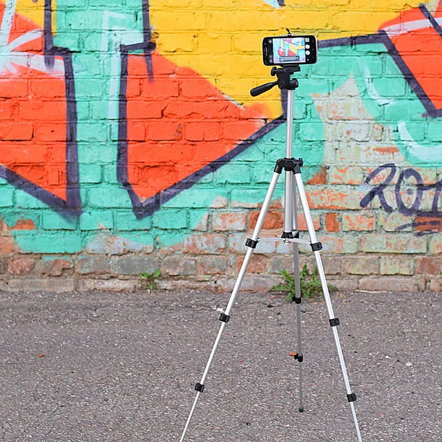 

Universal Portable Tripod for Camera Phone with Holder Phone Clip Flexible Camera Accessories Travel Outdoor Photographic Selfie
