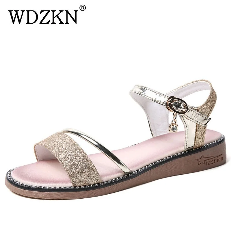 

WDZKN 2019 Fashion Open Toe Summer Shoes Women Flat Sandals Ladies Rivet Rhinestone Bling Leather Casual Flats Sandals H1616