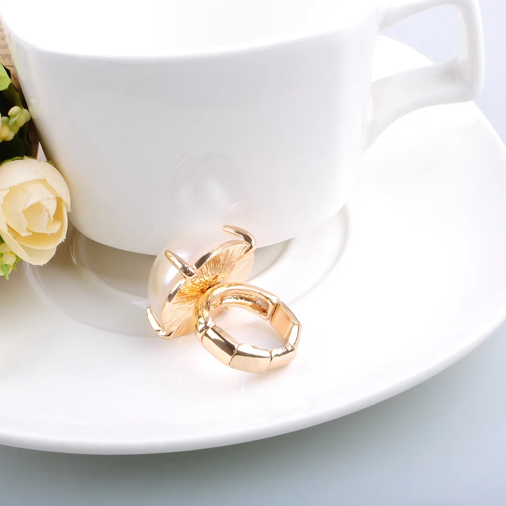 8 сезонов, модное женское кольцо золотистого цвета, украшенное большим искусственным жемчугом, эластичное регулируемое кольцо для элегантных женщин, ювелирные изделия для свадебной вечеринки, подарки