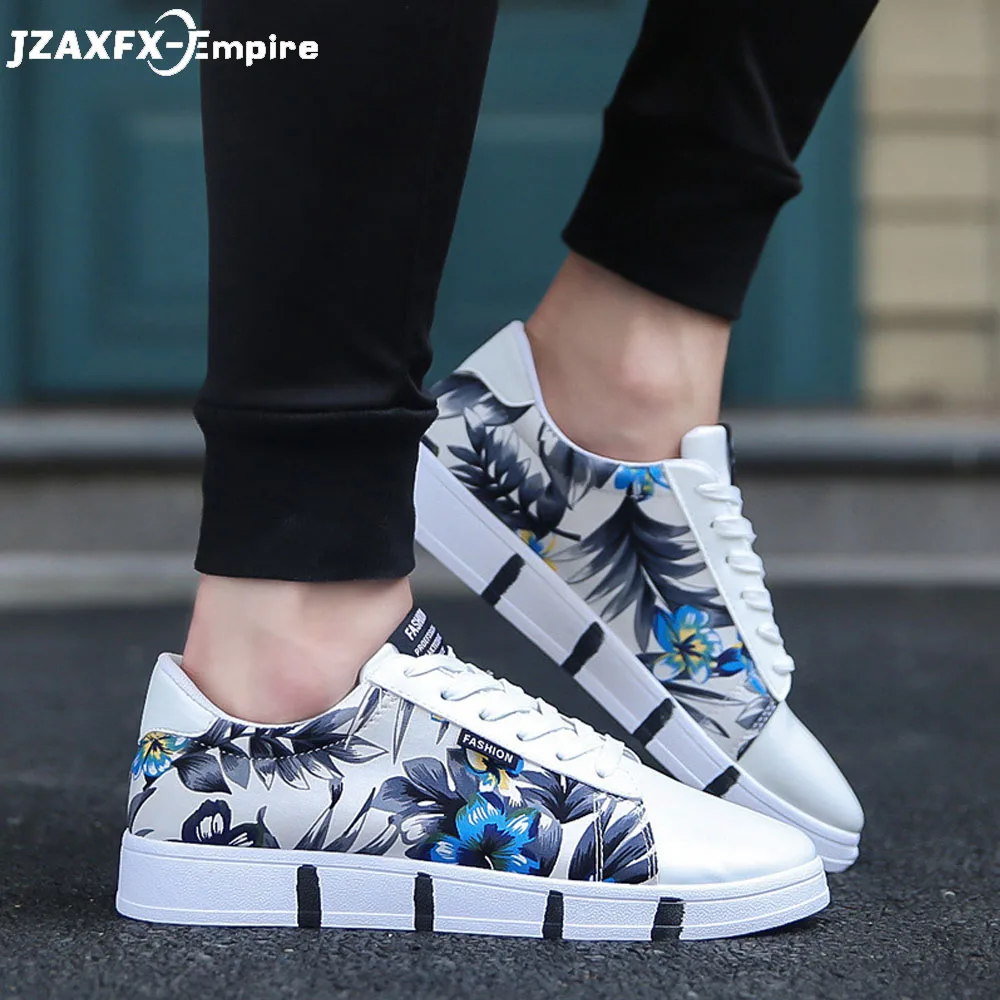 Kopen 2018 Lente Nieuwe Ademend Canvas Schoenen Mannen Casual Schoenen tenis masculino adulto Man lace up Mode flats Schoenen