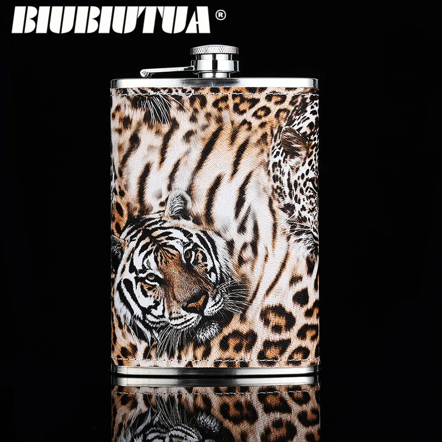 

BIUBIUTUA 9oz Mini Pocket Whiskey Flask Tiger Printing Stainless Steel Hip Flask Portable Leather Drink Flasks Good Gift
