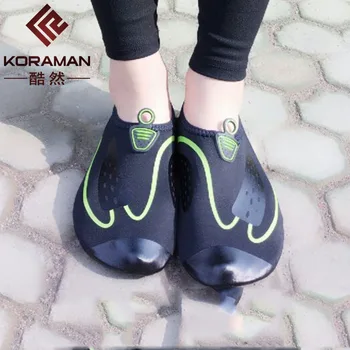 

new Outdoor swimming wading shoes Summer snorkeling shoes Beach sox diving barefoot men/women skin Quick Dry soft shoes Sneaker