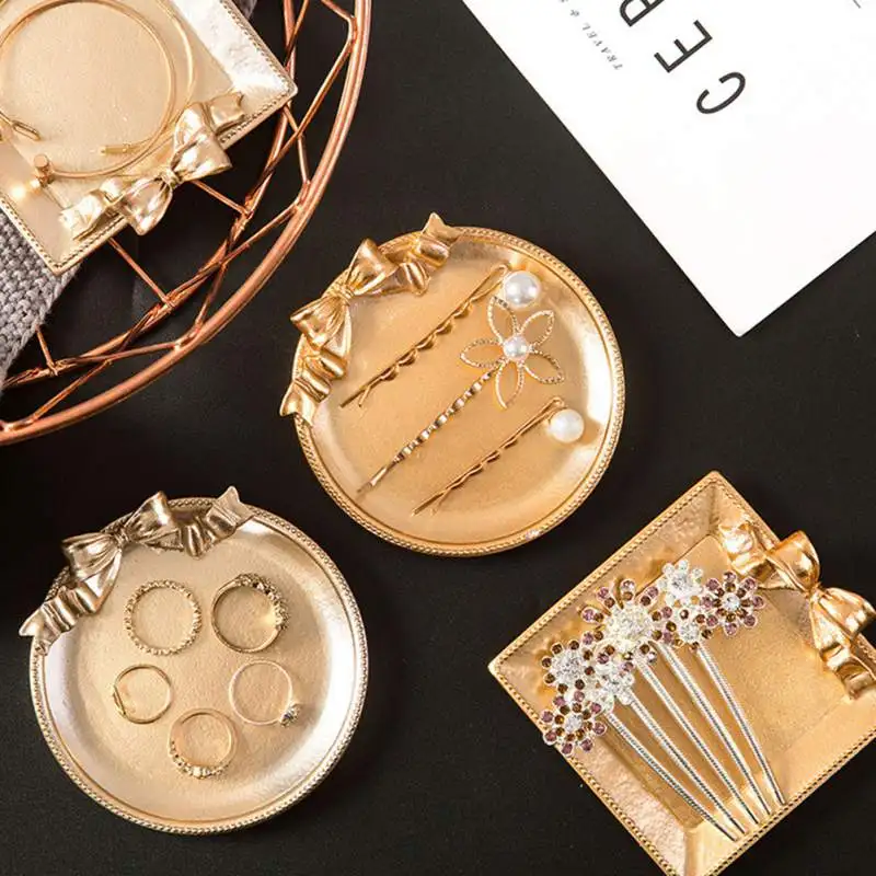 

Nordic Gold Metal Storage Tray Luxurious Brass Gold Silver Plate Iron Fruit Plate Jewelry Display Tray Storage Plate Resin Dish