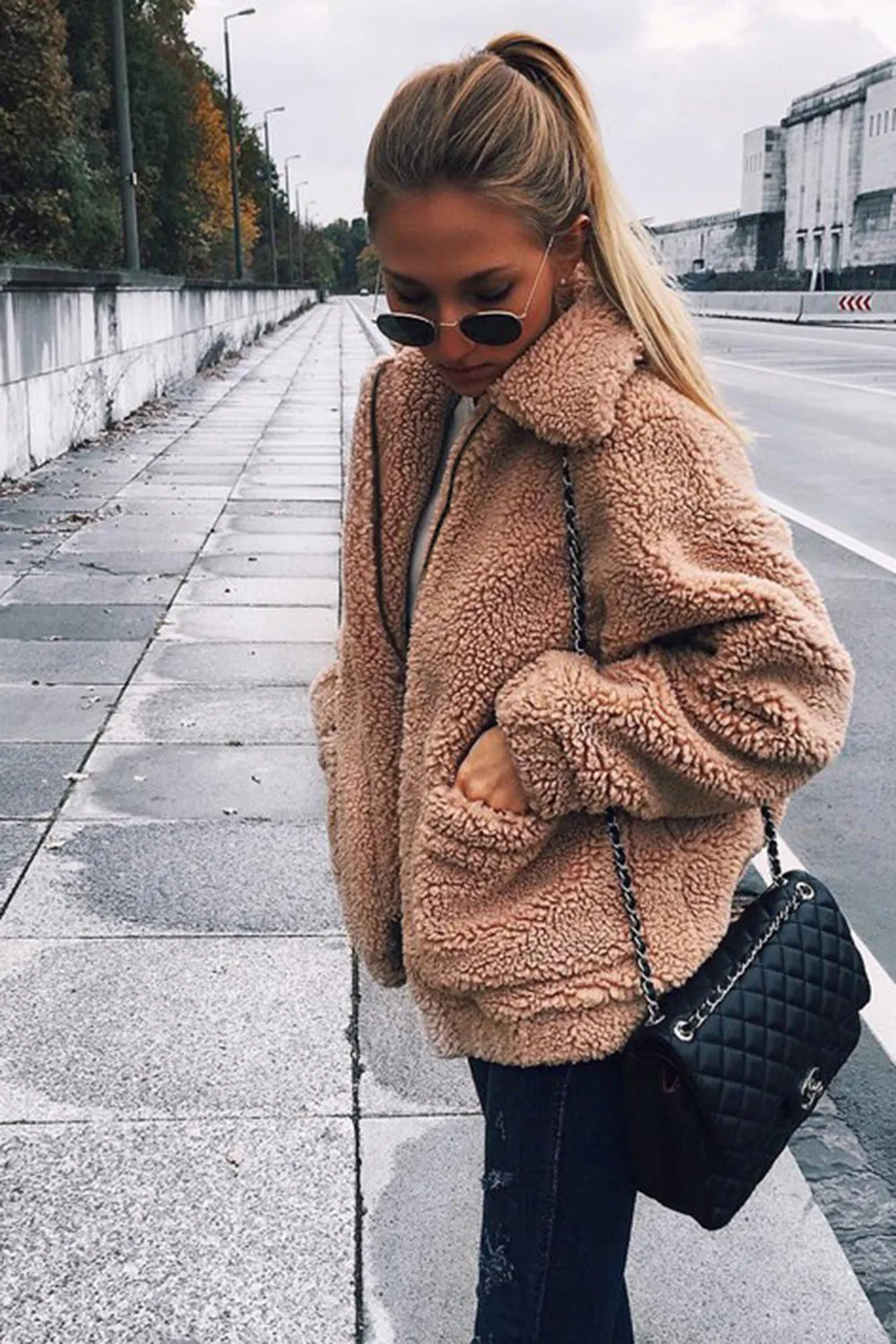 Faux Fur Coat Lambswool Oversized Jacket Winter Warm Hairly Jacket Women Autumn Long Coat Ladies Outerwear Female Overcoat Black