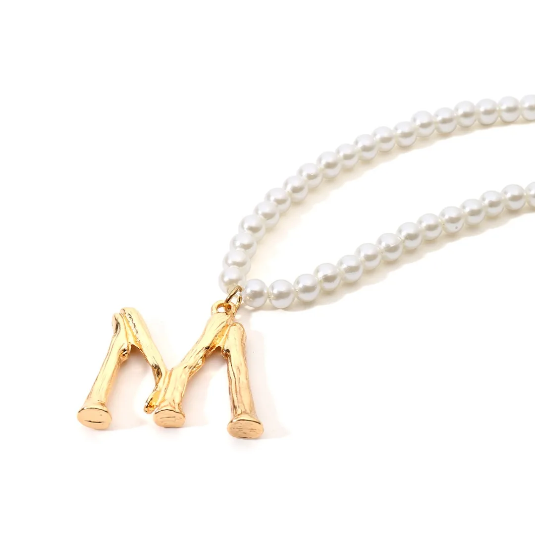 Simple Handmade Pearl Necklace with Letter M Pendant Korean Style Charms Alloy Gold Chain Luxury Wedding Jewelry For Women
