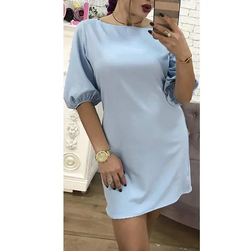 Повседневное платье для женщин с коротким рукавом и круглым вырезом однотонное