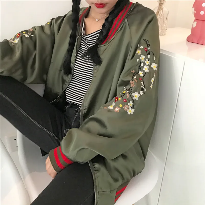 

2017 Spring Autumn Women Embroidery Jacket Bomber Jacekt Coat Female Chaqueta de mezclilla mujer