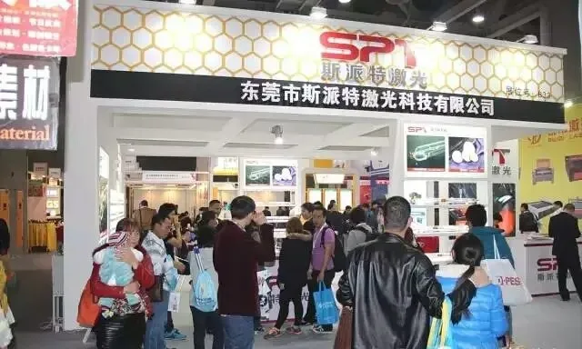 50W laser tube is suitable for laser engraving machine.jpg