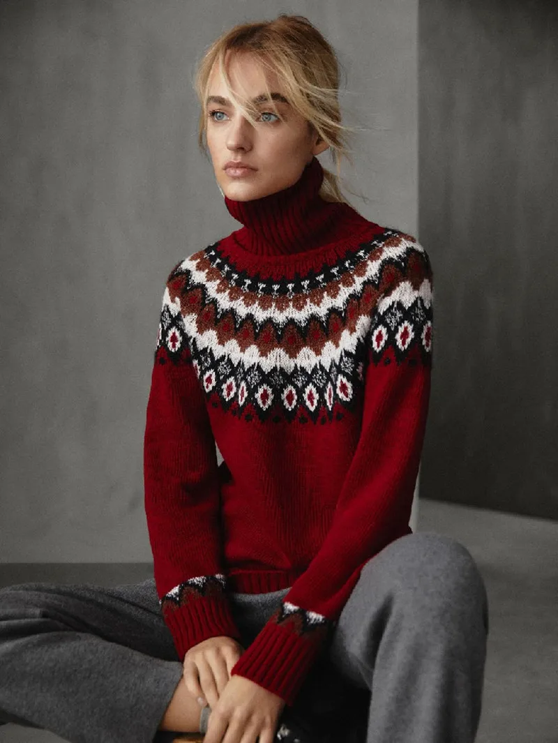 

2018 Autumn and Winter New Red High Neck Jacquard Sweater