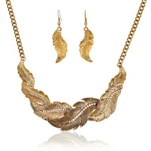 Винтаж Античное золото перья подключен Для женщин короткое ожерелье