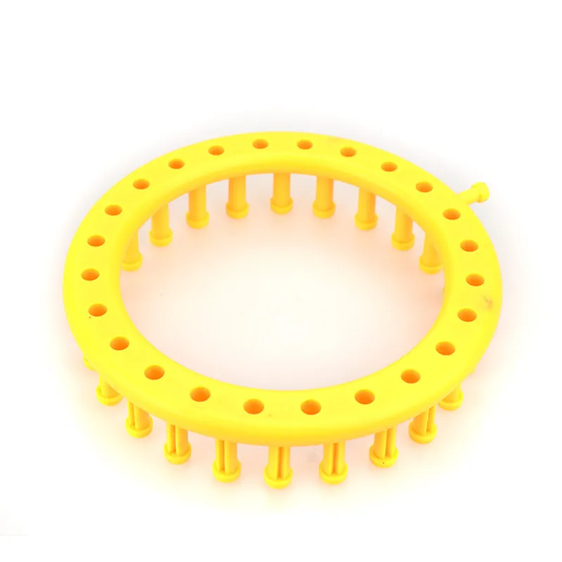 New 14cm Yellow Round Circle Hat Knitting Kit Loom Yarn Needle Knit Hobby Knitting Machine DIY Craft Tools with Hook And Needle (3)