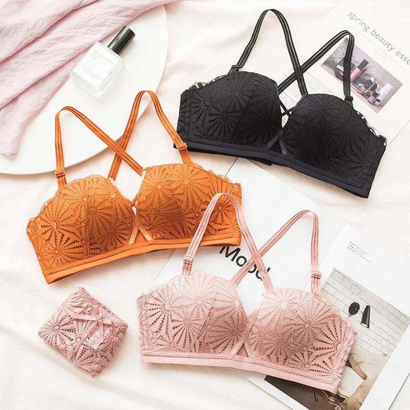 Женский комплект нижнего белья с эффектом пуш ап розовое нижнее белье